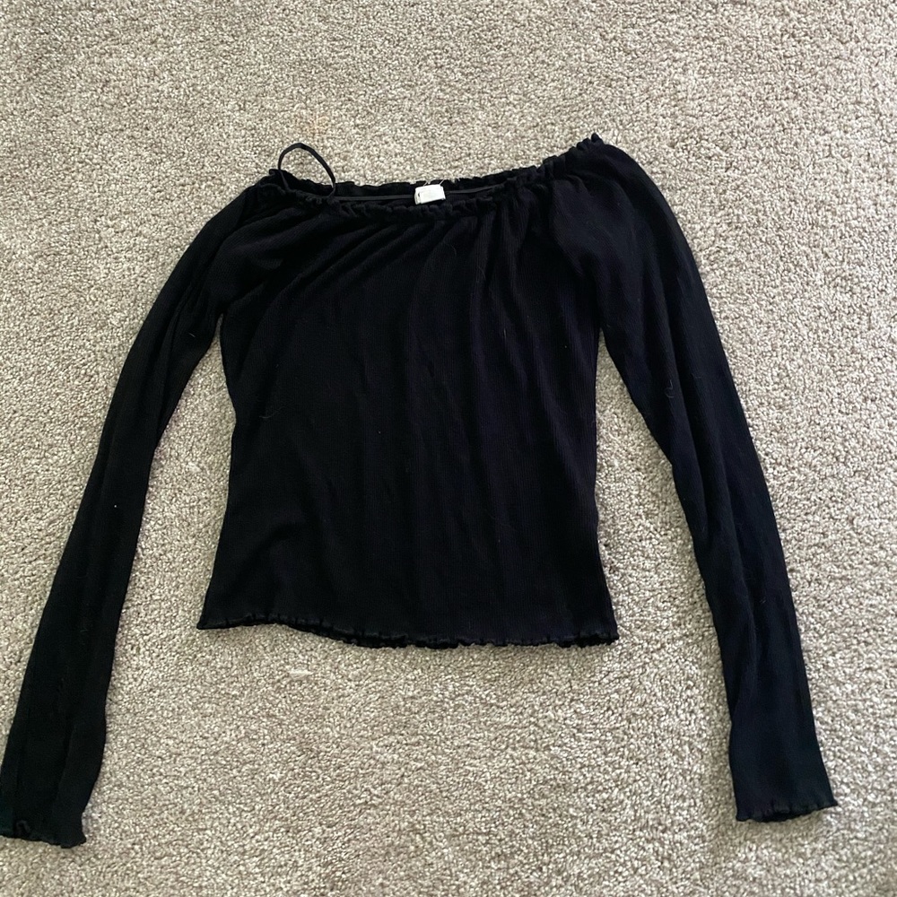 off the shoulder long sleeve